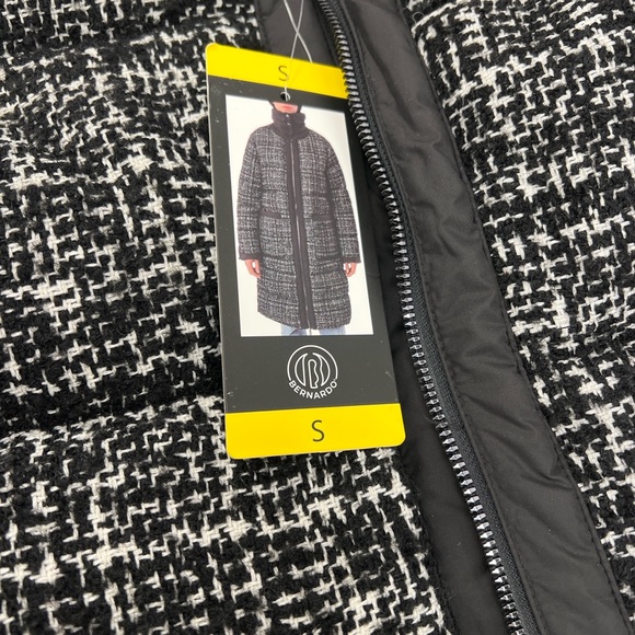 Bernardo Black and Gray Tweed Puffer Jacket - Picture 3 of 6